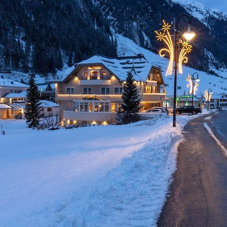 Hotel Neder Ischgl Exterior photo